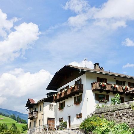 Апартаменты Ciasa Preroman App. Vista Castello Сан-Мартино-ин-Бадия Экстерьер фото